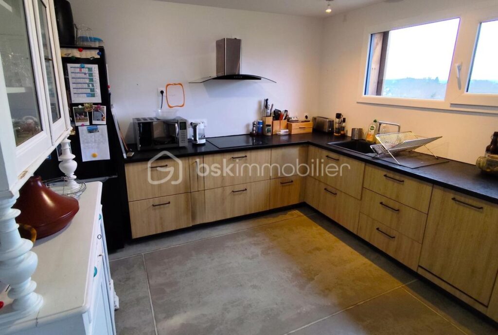 Maison de plein pied de 73 m2 sur la commune de Lécousse – 3 pièces – 2 chambres – 72 m²