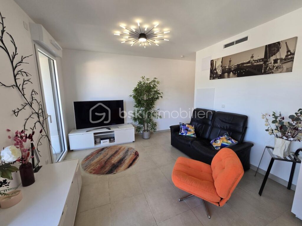 Vivez l’exception au cœur de Carry-le-Rouet : un appartement de standing avec solarium et aperçu mer, dans une résidence récente et intimiste – 2 pièces – 1 chambre – 41 m²