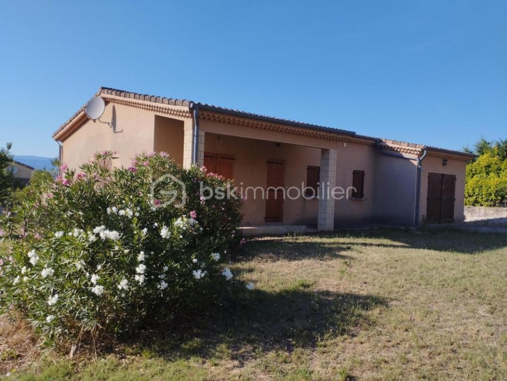 maison – 3 pièces – 2 chambres – 89 m²