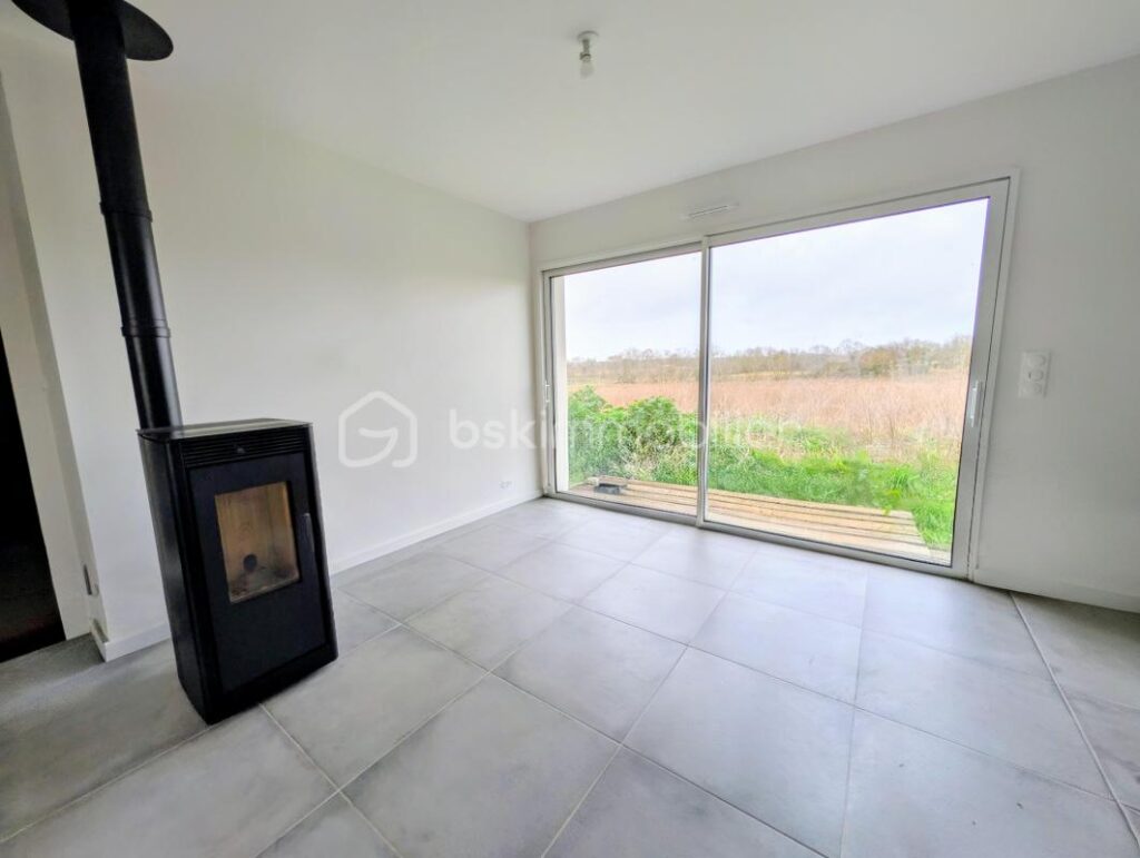 Maison neuve 2025 – Jardin – Vouhé proche Surgères – Classe Énergie A/A – Garage – 3 pièces – 2 chambres – 67 m²