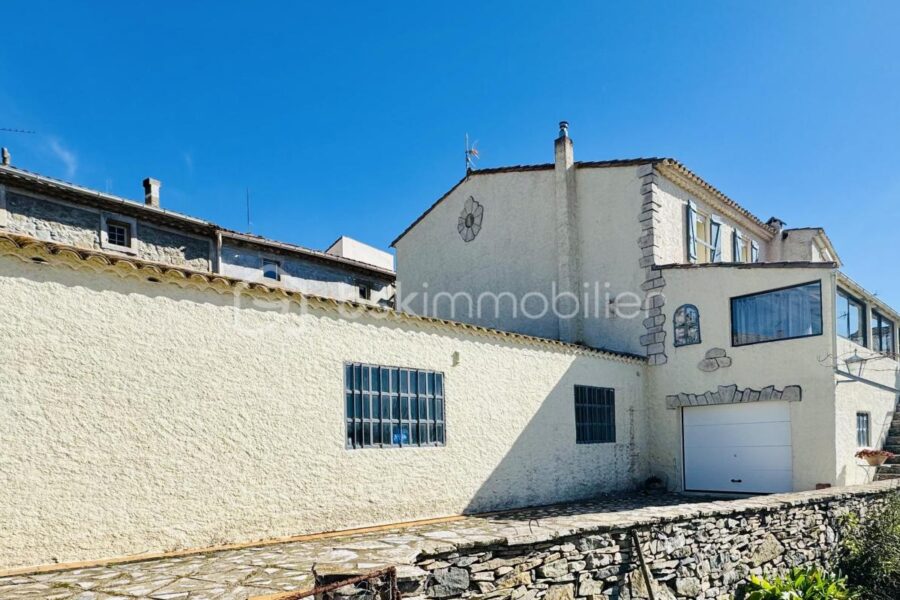 Maison à vendre à Paraza