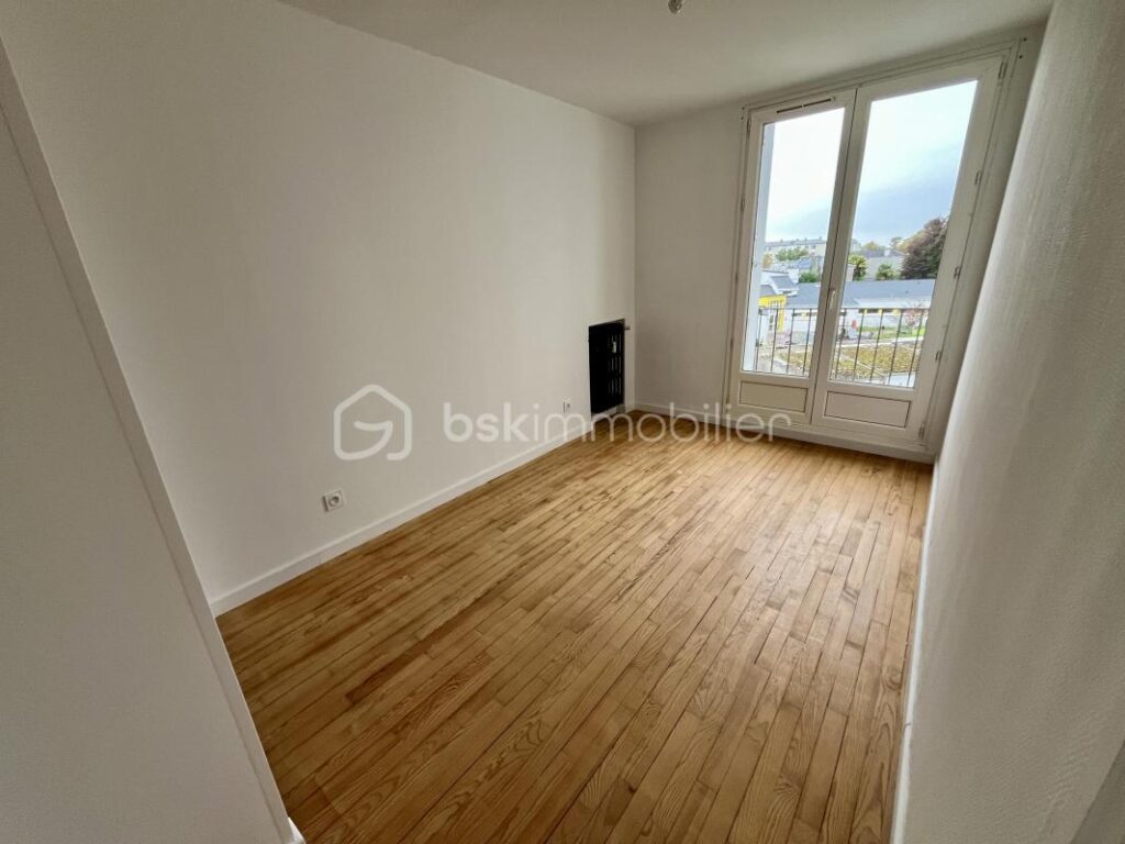 🌟 Appartement T3 rénové – Rue Pierre Loti, Brest 🌟 – 3 pièces – 2 chambres – 54 m²