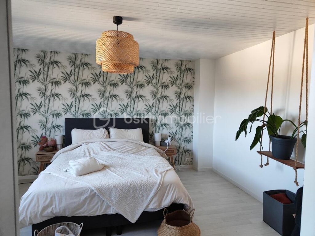 Maison 5 pièces 3 chambres – 5 pièces – 3 chambres – 117 m²