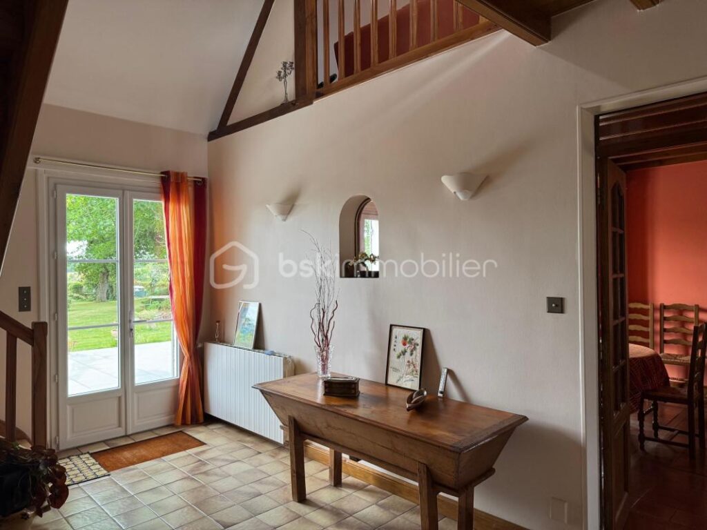 Maison périgourdine – 6 pièces – 4 chambres – 159 m²