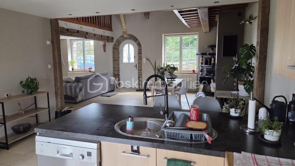 À vendre : Maison individuelle avec jardin en pleine campagne ! – 5 pièces – 3 chambres – 150 m²