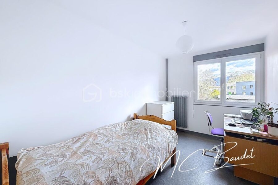 Appartement à vendre à Grenoble — Vue montagne — photo 5