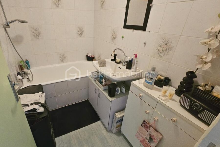 Appartement à vendre à Le coteau