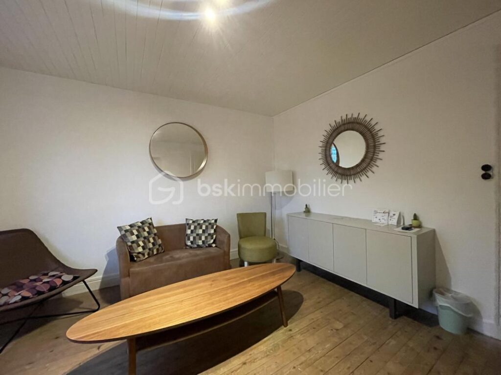 BORD DE MER – APPARTEMENT 60 M² – – 3 pièces – 2 chambres – 59 m²