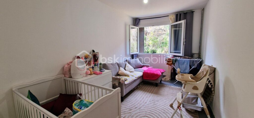 Nice Nord Appartement a vendre 3 pièces – Étage élevé, vue dégagée Ouest – 3 pièces – 2 chambres – 56 m²