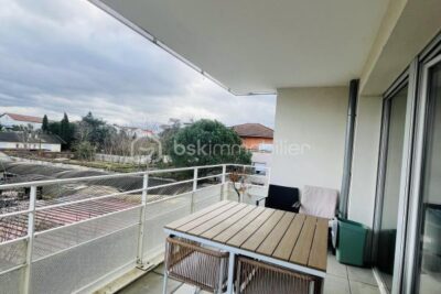 MEYZIEU Un cocon lumineux entre ville et nature ! – 2 pièces – 1 chambre – 43 m²