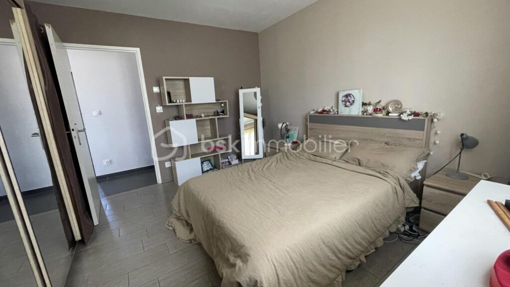 Maison récente – 7 pièces – 4 chambres – 140 m²