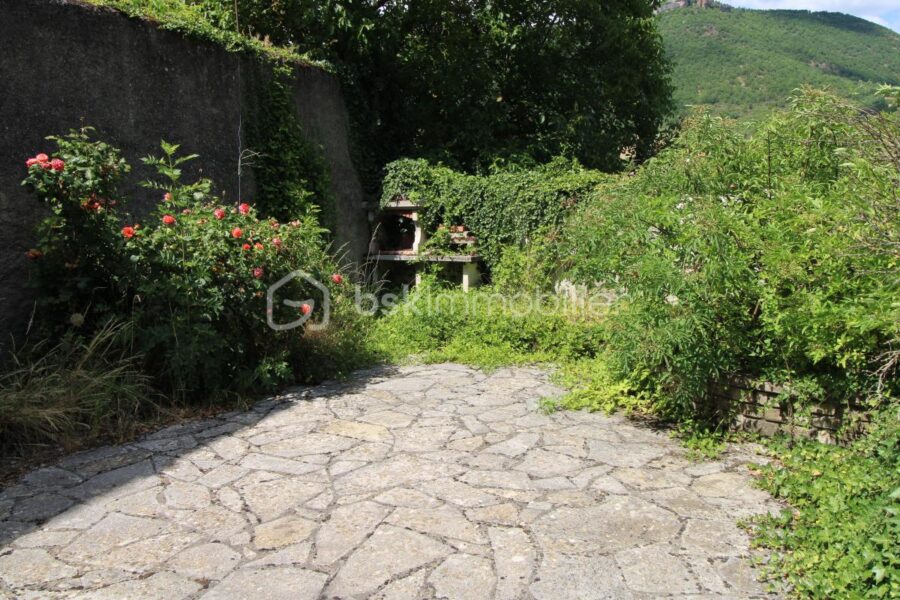 Maison à vendre à Nant