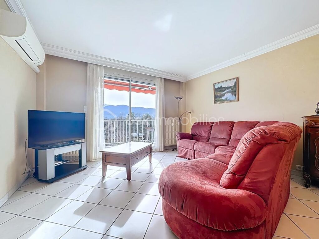 Appartement T4 – 91m² – Meylan – Vue Montagne – Place de parking – 4 pièces – 3 chambres – 91 m²