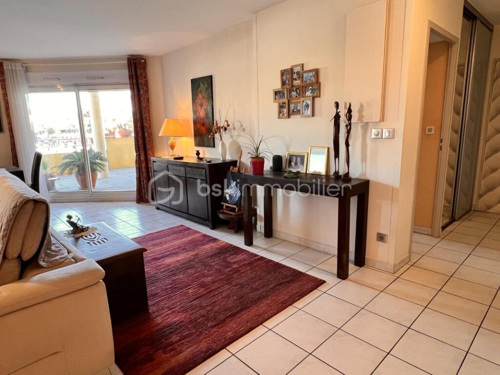 Appartement 95m2 + 56m2 de terrasse – 4 pièces – 2 chambres – 95 m²