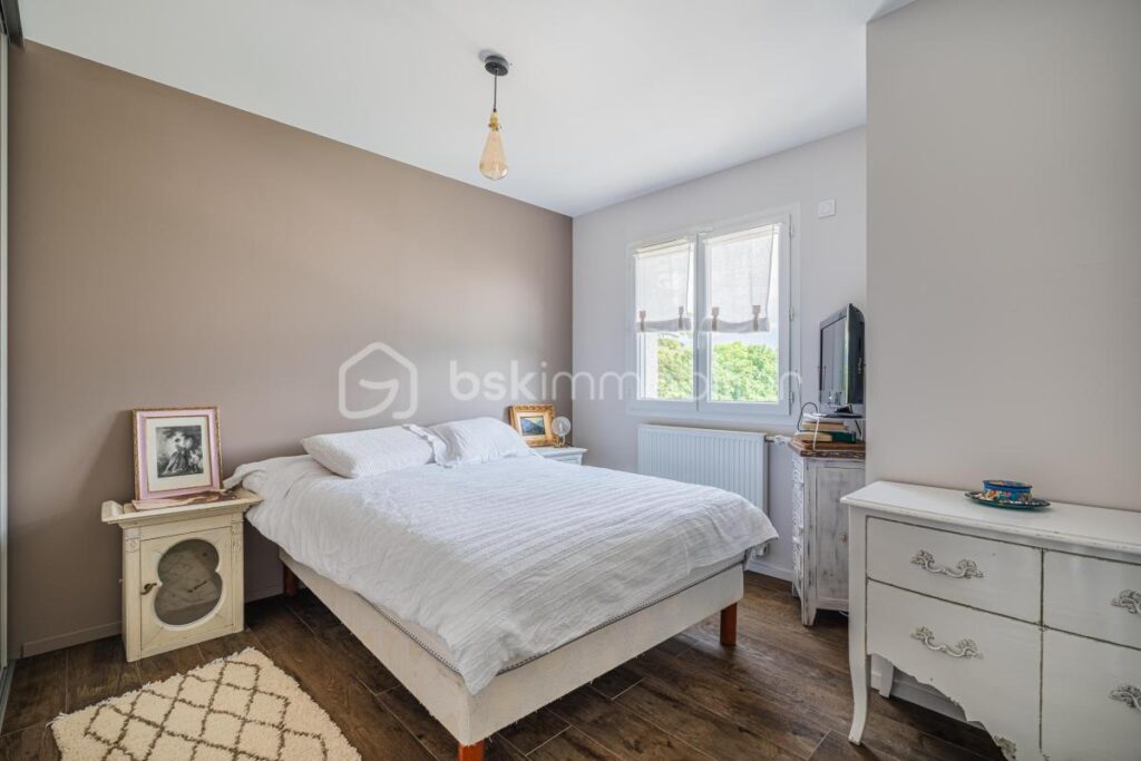 Maison 102 m2 – 4 pièces – 3 chambres – 102 m²