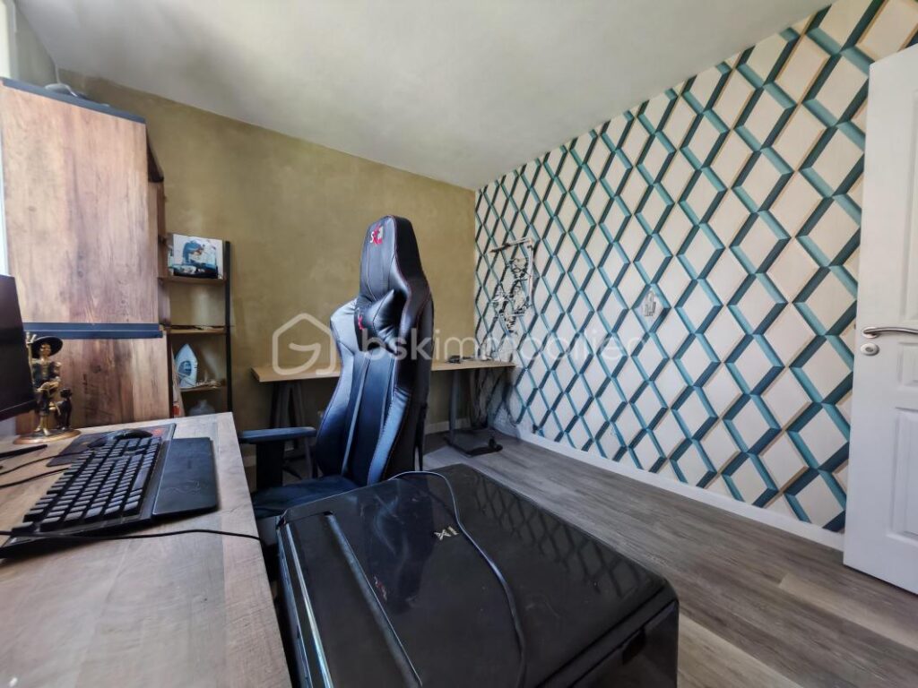 BILLÈRE : T3 RÉNOVÉ AVEC REVENUS IMMÉDIATS – 4 pièces – 3 chambres – 75 m²