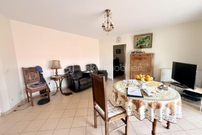 Appartement 3 pièces 66m² avec Balcon, Garage et Cave – Centre-ville de Digne-les-Bains (04) – 3 pièces – 2 chambres – 66 m²