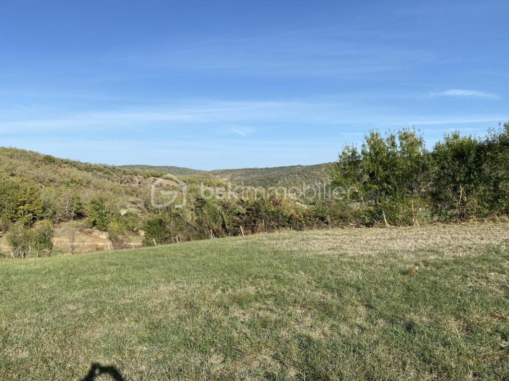 Terrain à batir de 1178m2 sur la commune de bruniquel – NR pièces – NR chambres – 1178 m²