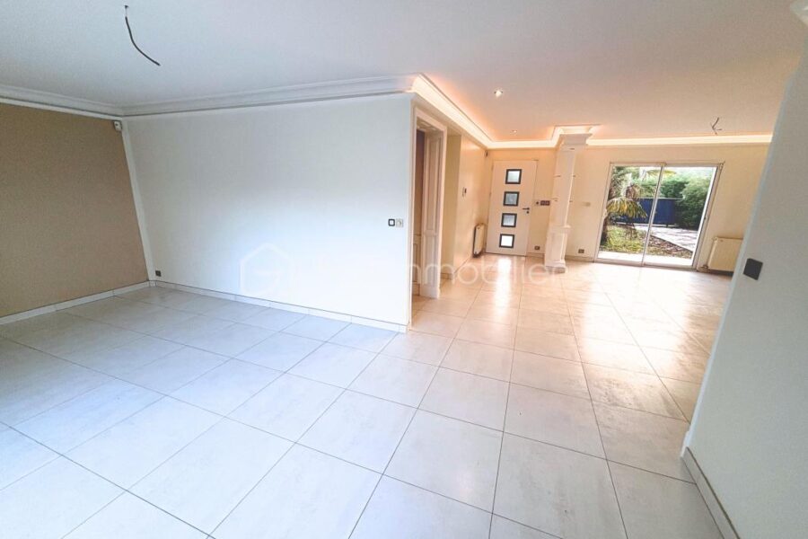Maison à vendre à Le pian medoc
