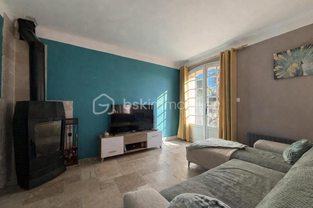 Maison familiale avec vue panoramique – Calme absolu – T4 + 4 – 4 pièces – 3 chambres – 148 m²