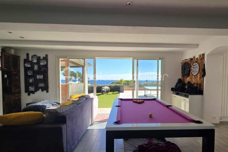 Maison à vendre à Roquebrune sur argens