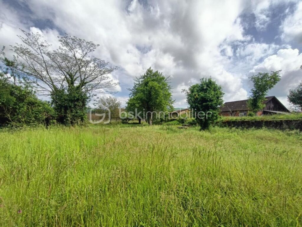 Grande Maison de Village en Pierres de 153 m2 à Allas les Mines – 6 pièces – 4 chambres – 153 m²