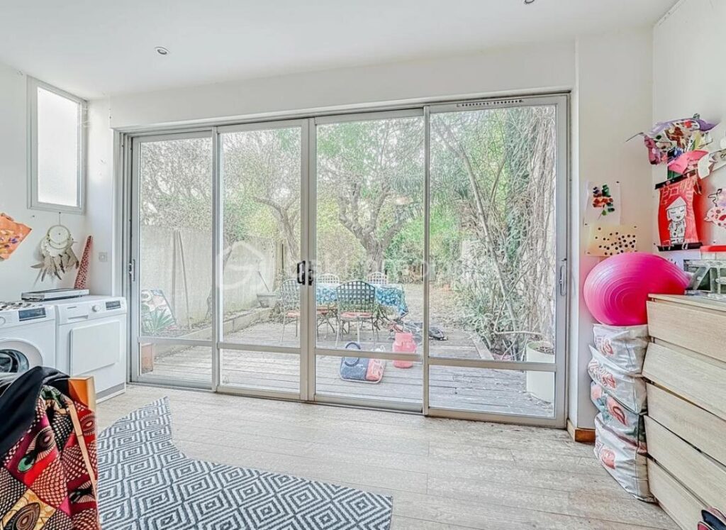 EXCLUSIVITÉ *** MAISON T4 DE 110M2 AVEC JARDIN, VUE CANAL à PALAVAS *** – 4 pièces – 3 chambres – 110 m²