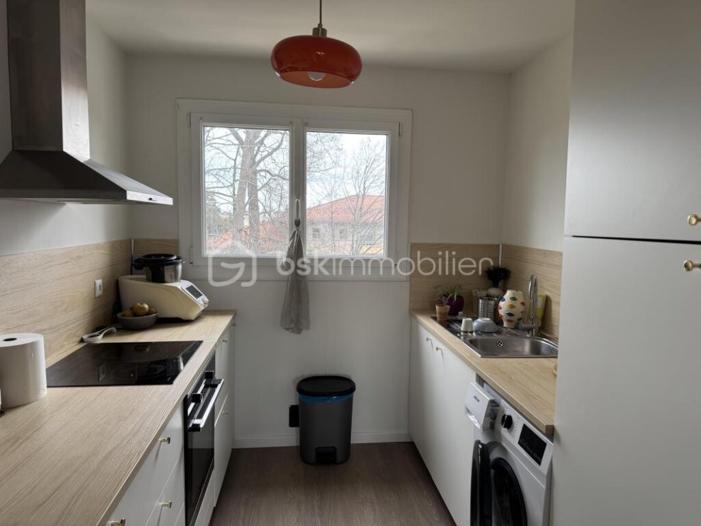✨ À VENDRE – SUPERBE 3 PIÈCES RÉNOVÉ AVEC VUE PANORAMIQUE SUR LES PYRÉNÉES – 3 pièces – 2 chambres – 61 m²
