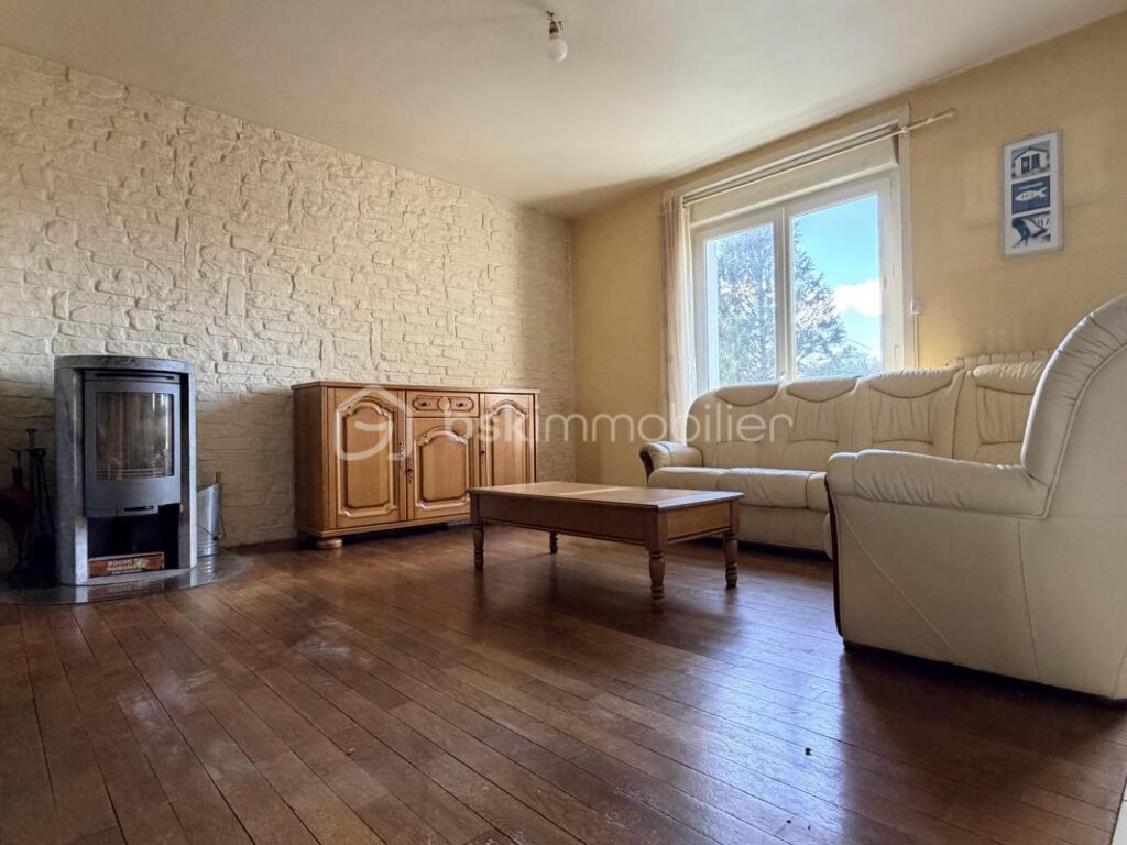 Maison Familiale – 7 pièces – 5 chambres – 155 m²