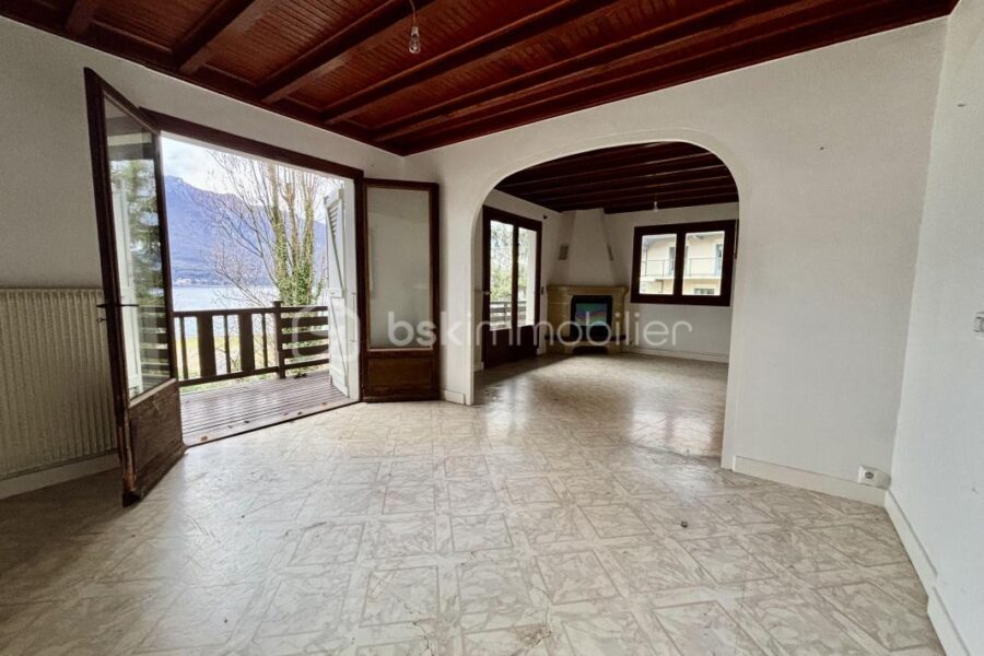 Maison à vendre à Viviers du lac