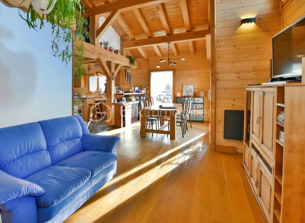 CHALET AVEC VUE PANORAMIQUE, ACCÈS SKI & POTENTIEL LOCATIF – 4 pièces – 3 chambres – 135 m²