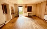 CORPS DE FERME A RÉNOVER – 7 pièces – 3 chambres – 120 m²