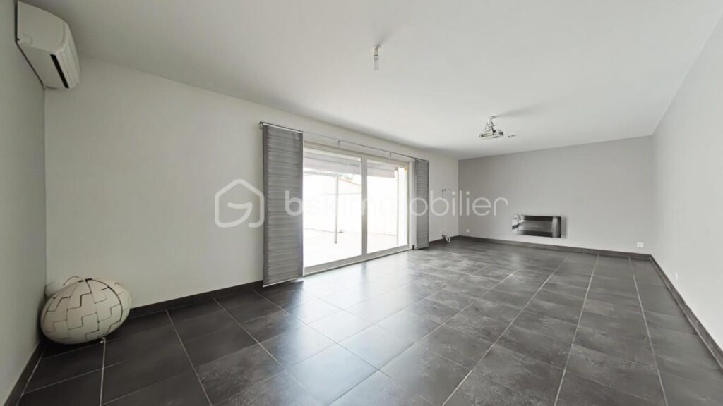 VILLA 3 FACES 4 CHAMBRES ELNE – 5 pièces – 4 chambres – 124 m²