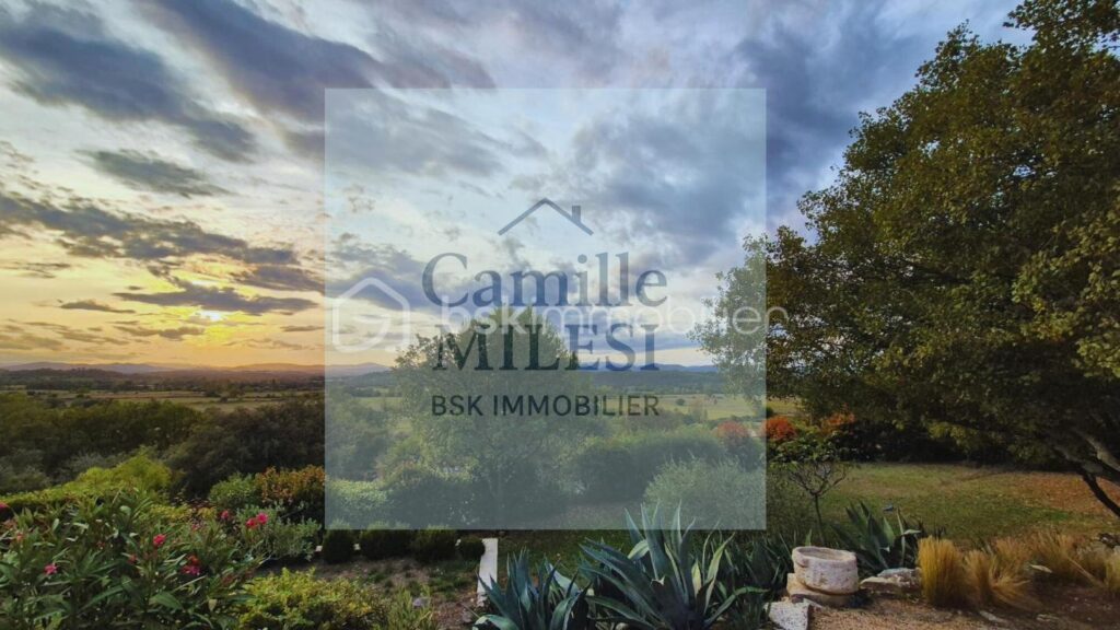 Maison de charme 120 m² – Vue exceptionnelle – Piscine à débordement – Terrain de 3081 m² – 5 pièces – 3 chambres – 120 m²