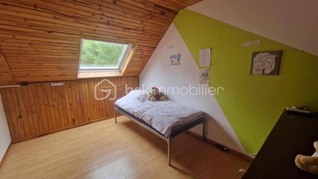 TEILLE🏡 Maison familiale 135 m² habitables – Vue étang – Jardin sans vis-à-vis 🌿 – 5 pièces – 4 chambres – 135 m²