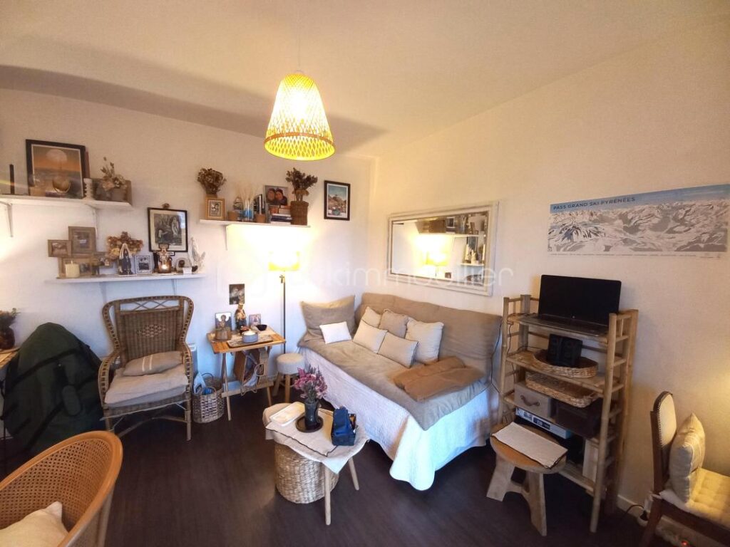 Appartement sécurisé au centre ville de Lourdes – 3 pièces – 1 chambre – 36 m²