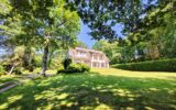 Propriété 2 maisons parc boisé privé av tennis – 11 pièces – 6 chambres – 234 m²