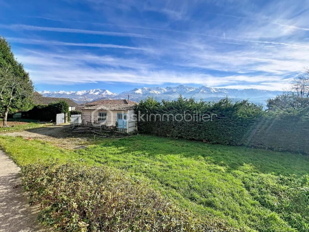 ***MAISON COUP DE COEUR A SAINT ISMIER A LA TOUR D ARCE A RENOVER*** – 4 pièces – 3 chambres – 126 m²