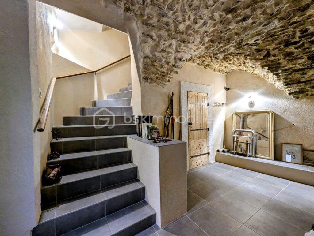 Maison de charme – 175 m² – Belle terrasse avec vue exceptionnelle – Grand garage – 5 pièces – 4 chambres – 175 m²