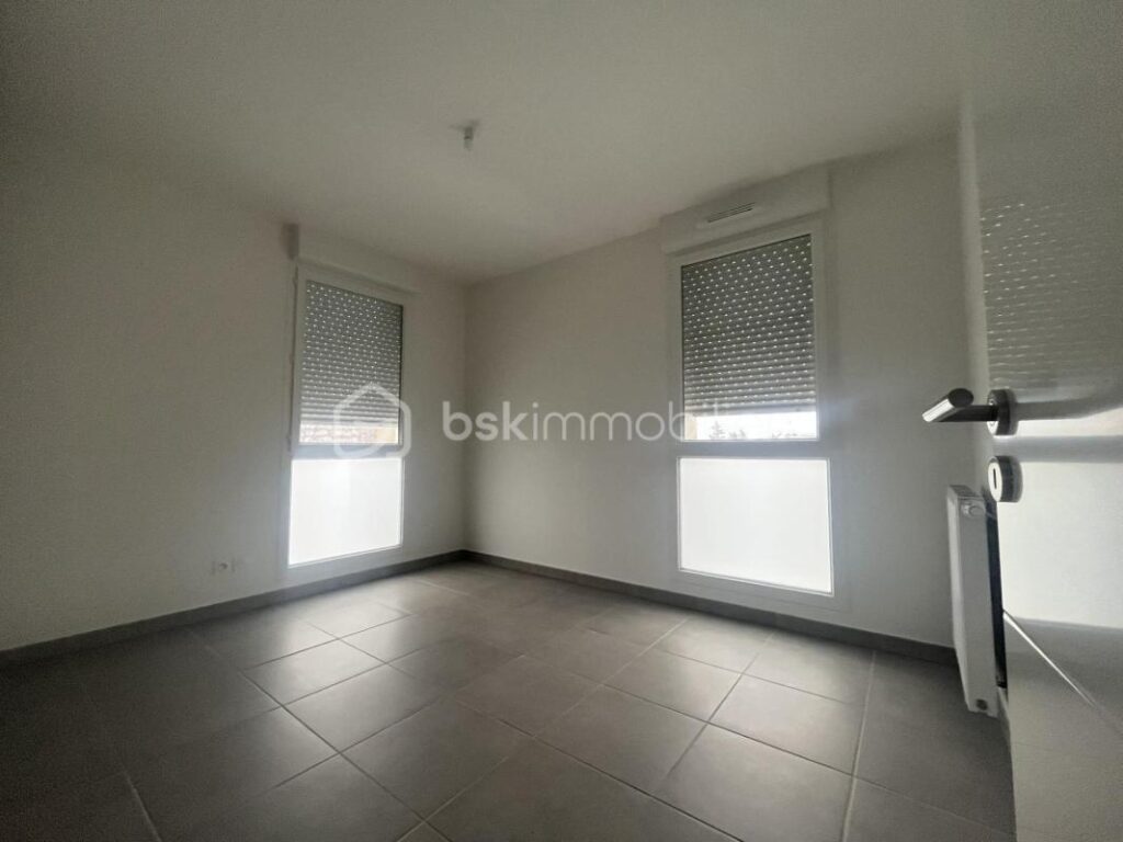 L’Ormeau – T4 récent, en dernier étage avec belle terrasse et parking en sous-sol – 4 pièces – 3 chambres – 80 m²