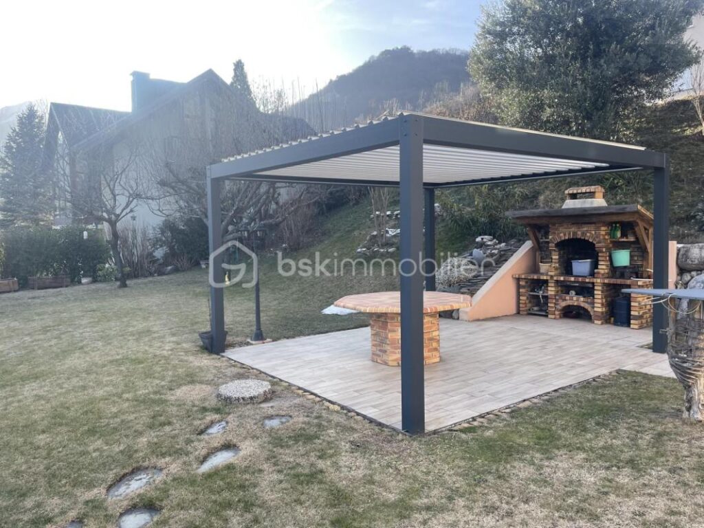 Maison 155m² sur les hauteurs de St Jean de Maurienne – 6 pièces – 5 chambres – 155 m²