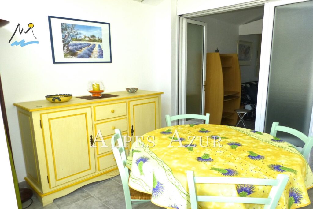 location rez-de-jardin 1 Pièce(s) – 1 pièce – NR chambres – 24.00 m²