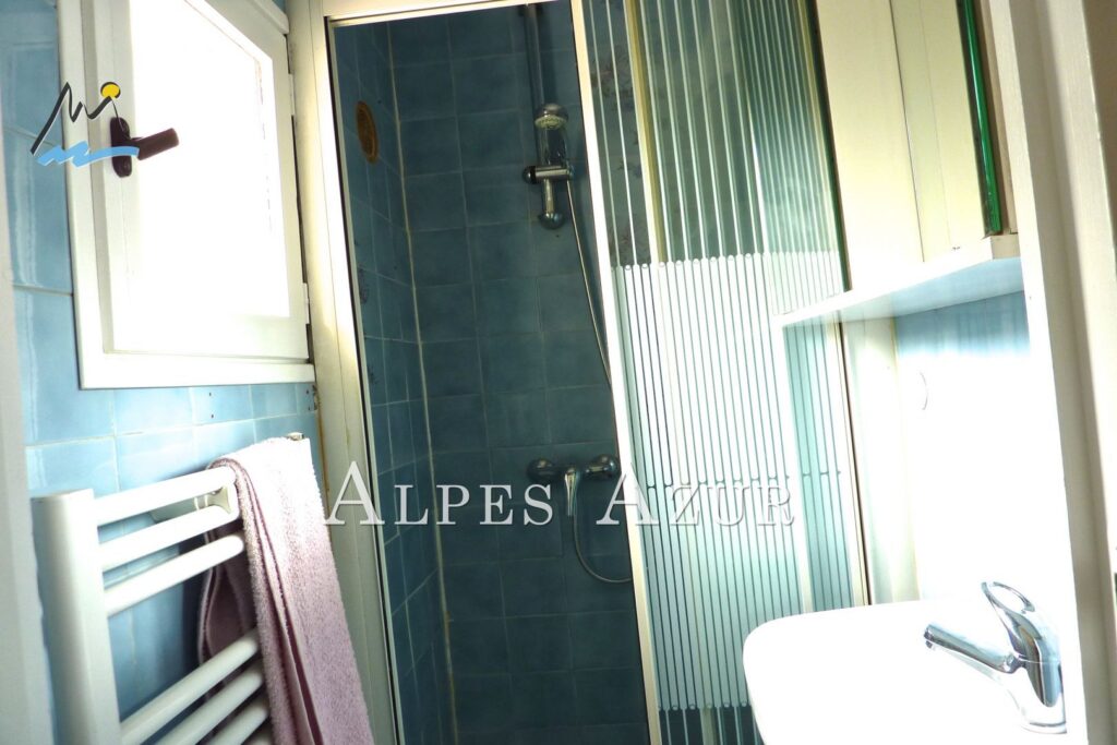 location rez-de-jardin 1 Pièce(s) – 1 pièce – NR chambres – 24.00 m²