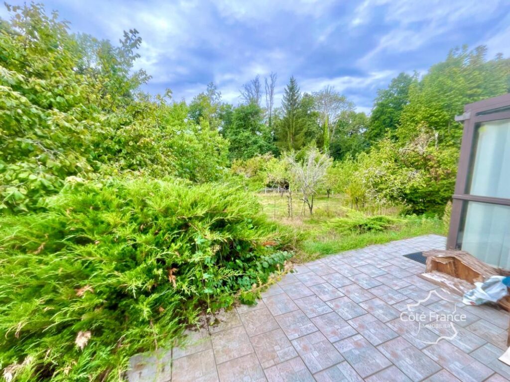 Très belle Maison familiale de 135 m2 avec vaste terrain arb – 6 pièces – 5 chambres – 135 m²