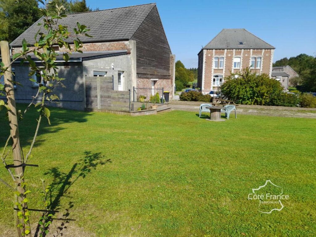 Propriété d’exception – 15 pièces – 9 chambres – 460 m²