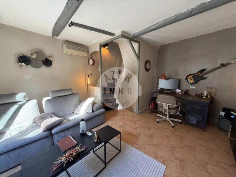 Maison de ville de type 3 d’env. 82.91 m² en R+4_Auriol – 3 pièces – 2 chambres – 82 m²