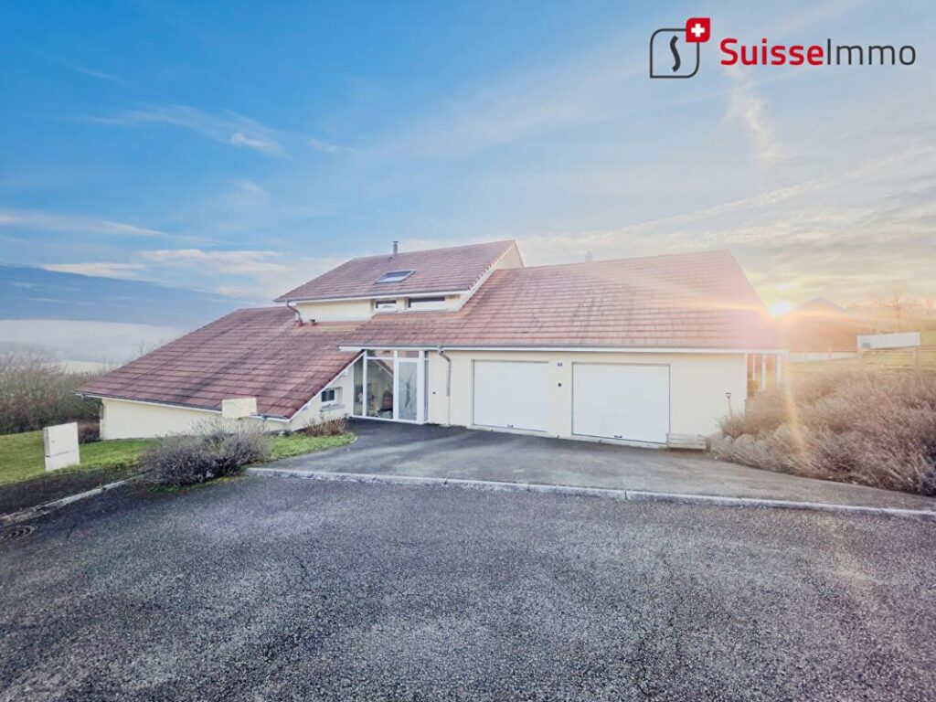 Pavillon 183M2 – 6 pièces – 4 chambres – 183 m²