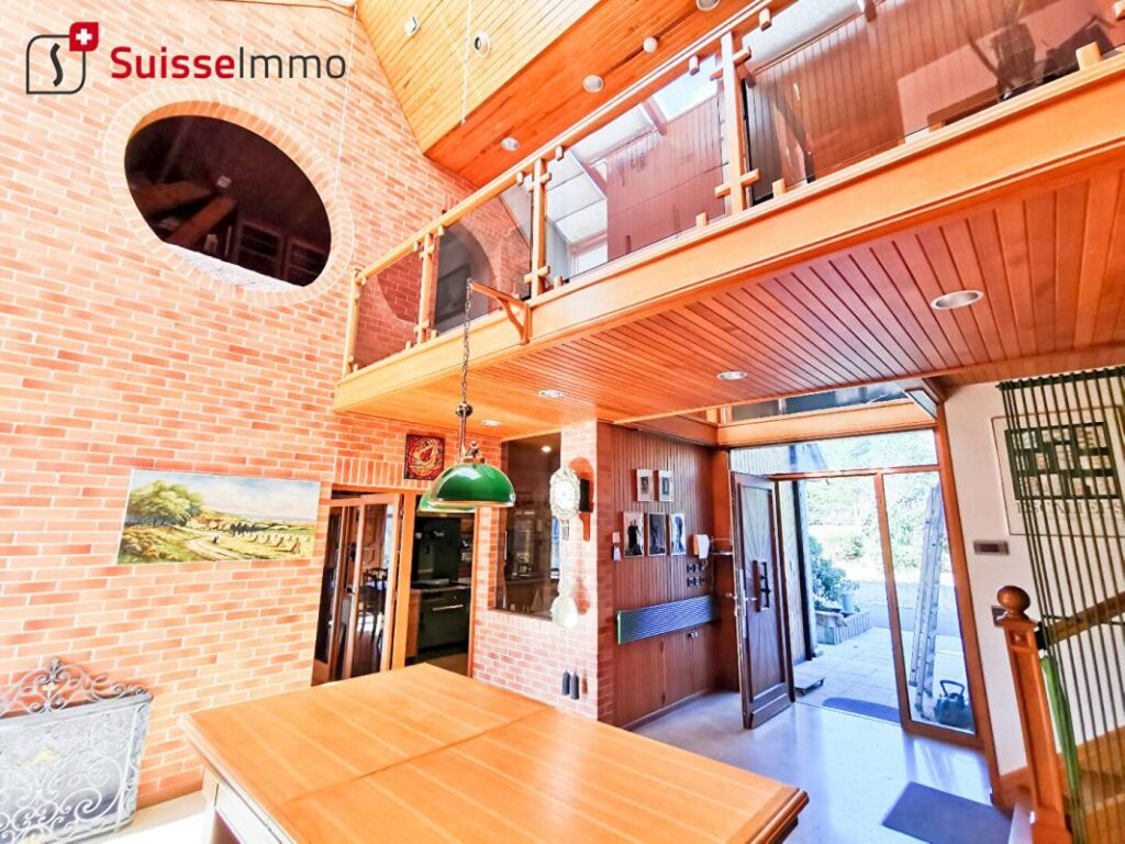 Pavillon d’architecte 261M2 – 11 pièces – 5 chambres – 261 m²