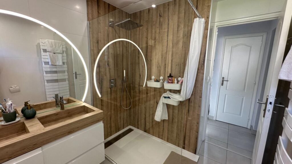 Maison Audincourt 6 pièce(s) 130 m2 – 6 pièces – 4 chambres – 130 m²