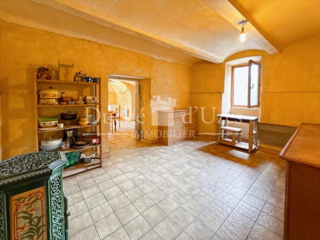 Maison de village – 7 pièces – 3 chambres – 125 m²